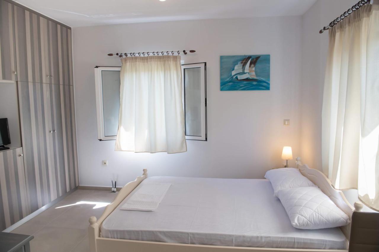 Boursinos Cozy Apartments Lefkada City Bagian luar foto